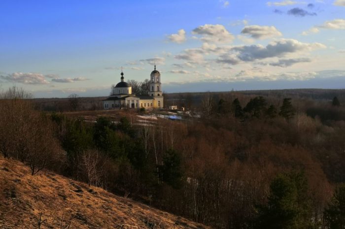 Театрально-музыкальная программа «Праздник праздников», посвященная пасхальной неделе