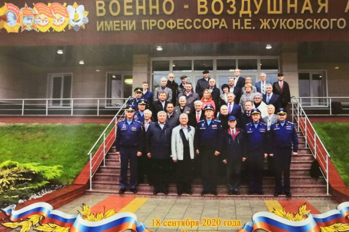100 лет – полет нормальный!