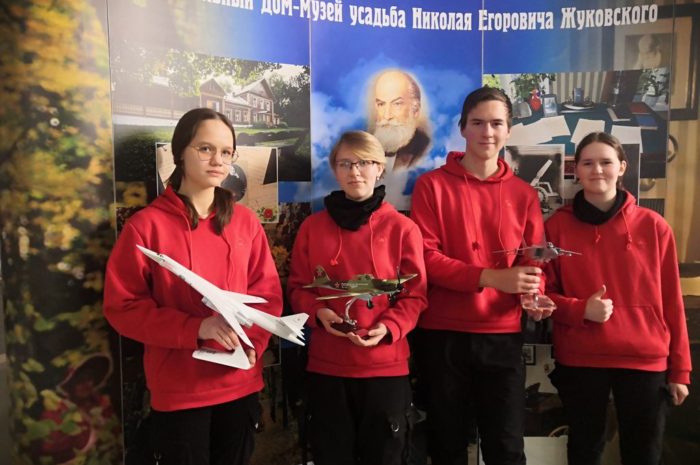 Проект усадьбы «отца русской авиации» Н.Е.Жуковского «Музей едет в гости»