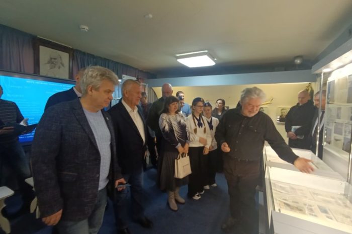 «Он сказал: Поехали!»: В усадьбе «отца русской авиации» открылась выставка к 65-летию полета Ю.А.Гагарина