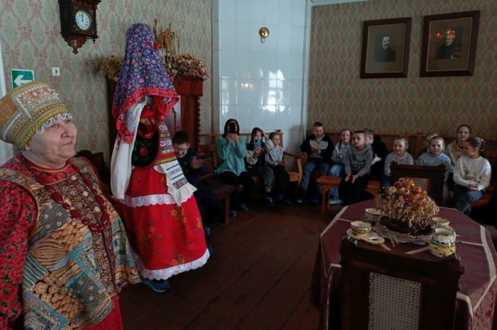 Усадьба Жуковских: Путешествие во времени и в мир науки для ребят из Собинки!