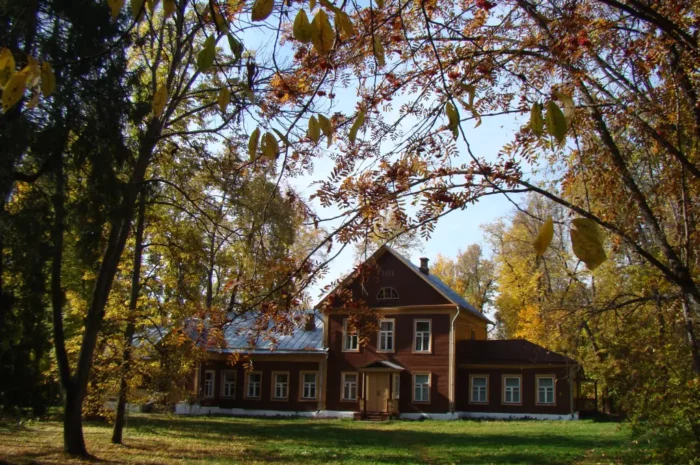 Осенины в усадьбе Жуковских: Траектория гения